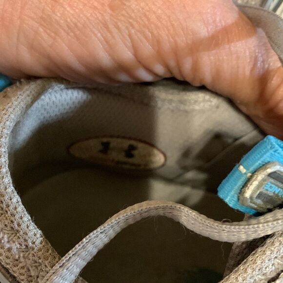 Under Armour size 12 ladies performance walker sneakers - Picture 7 of 9